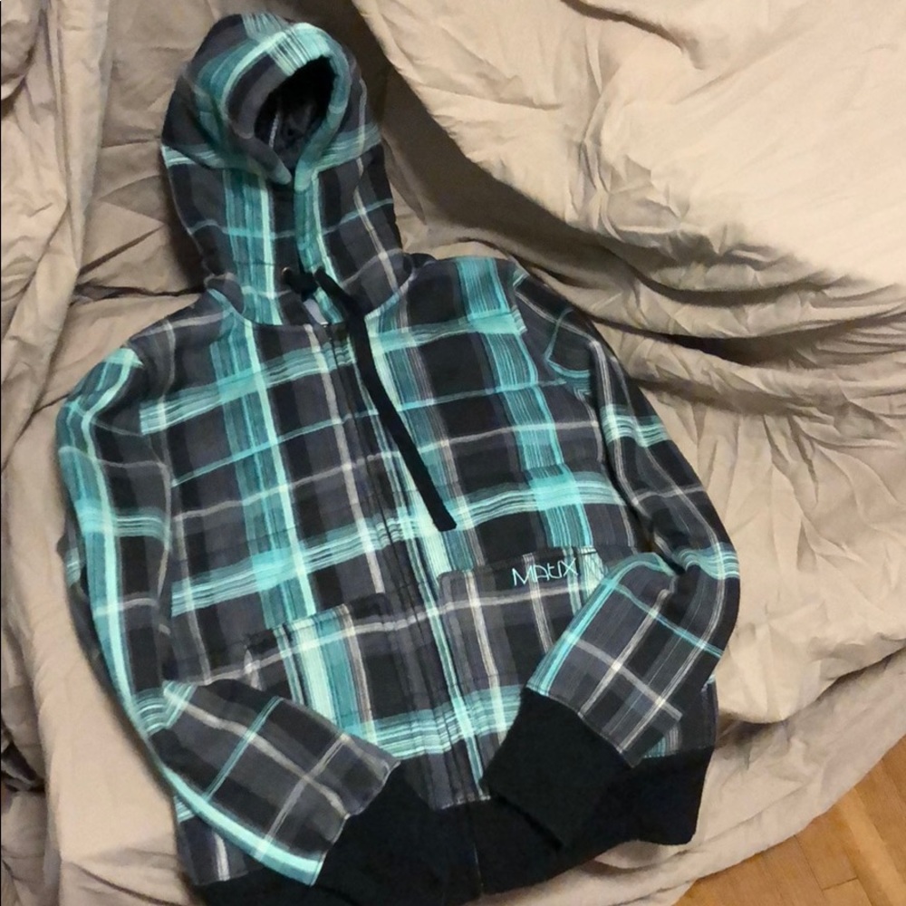 Matix zip up lines hoodie